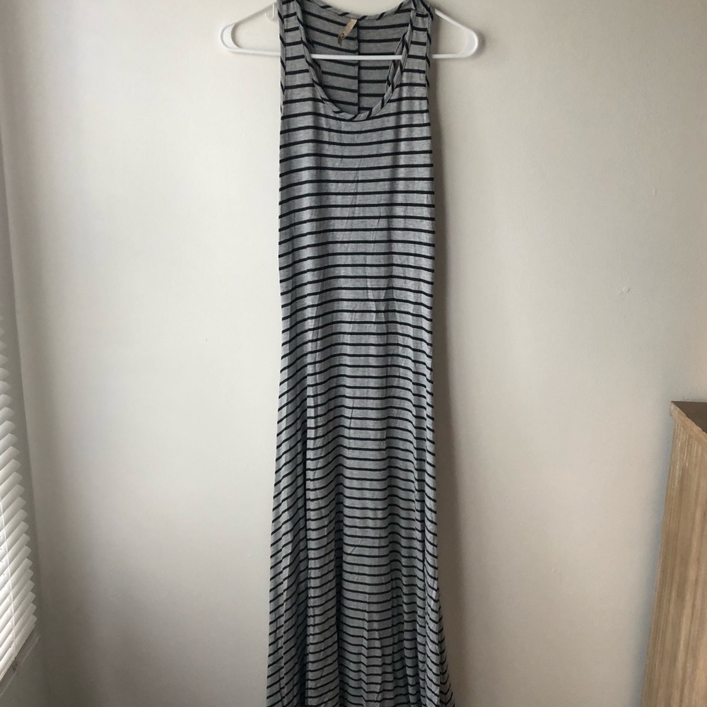 Omg flowery maxi dress striped